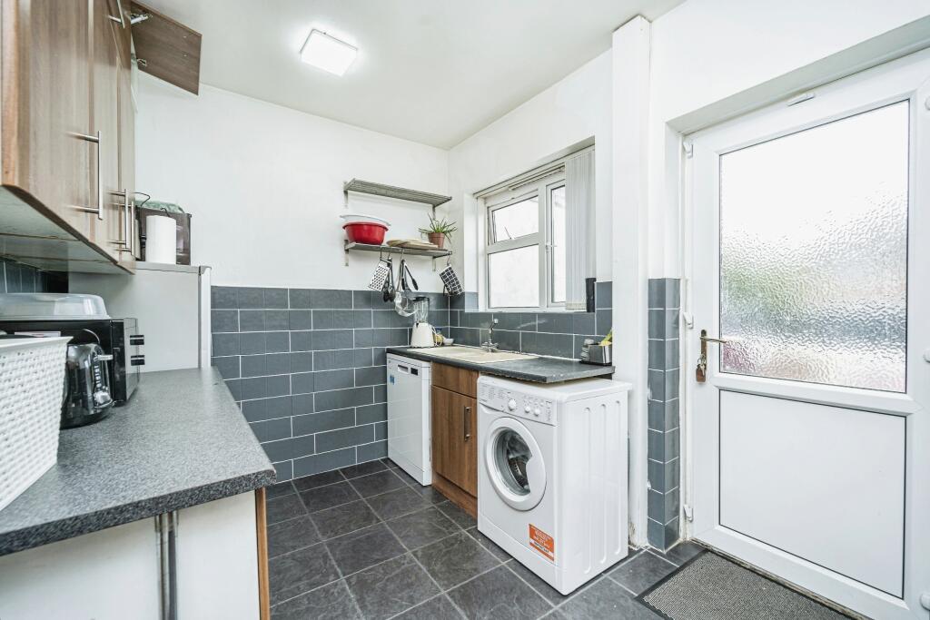 Additional image 5 of Glastonbury Road, West Bromwich, B71