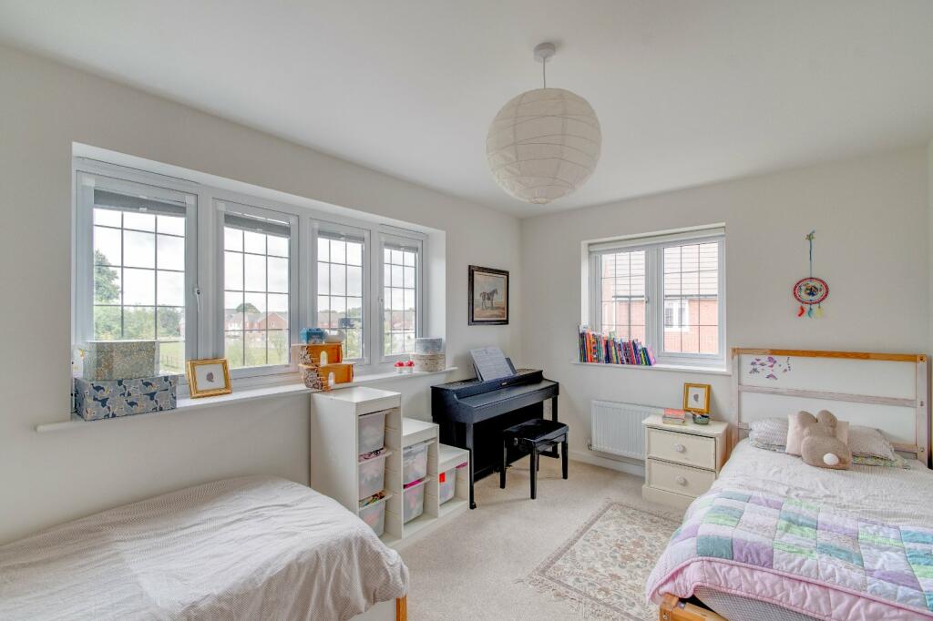 Additional image 8 of Mayors Drive, Alcester, Warwickshire, B49