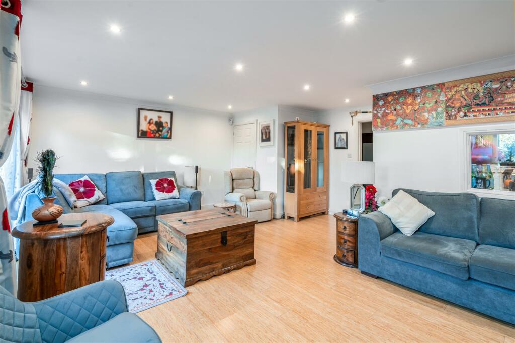 Additional image 6 of Stratford Road, Hockley Heath, Solihull
