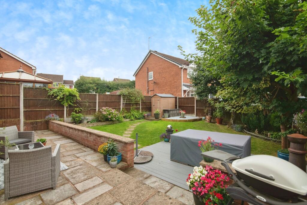 Additional image 21 of Oswestry Close, Redditch, Worcestershire, B97