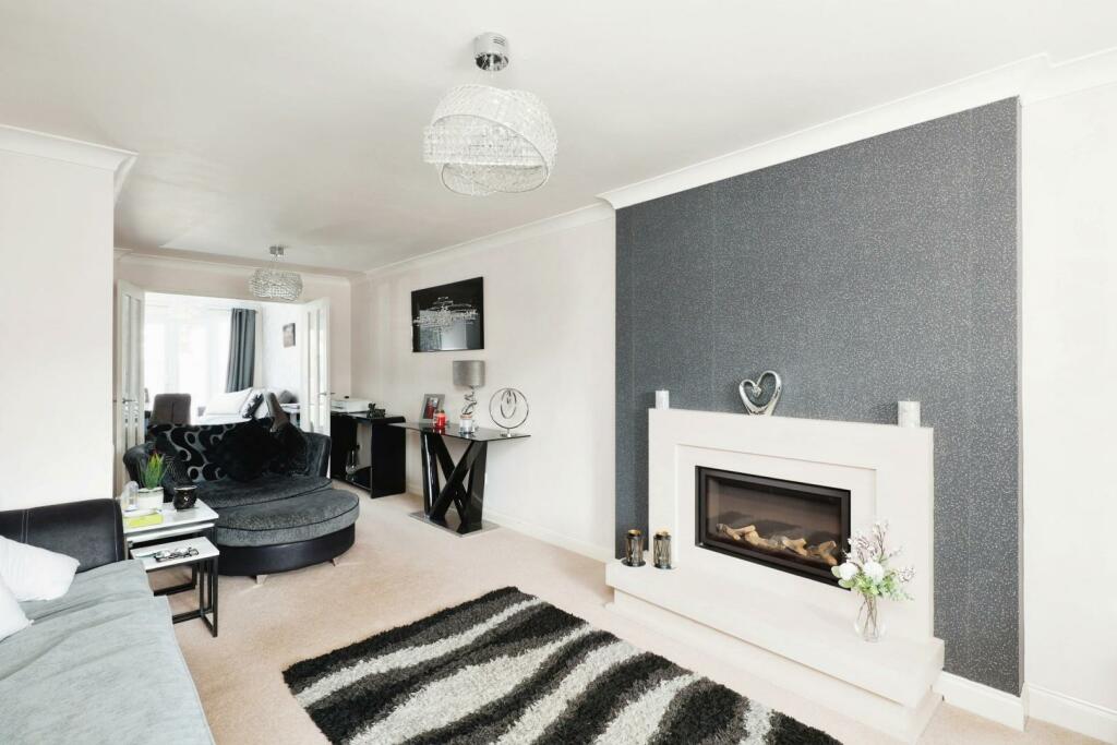 Additional image 3 of Sandown, Amington, Tamworth