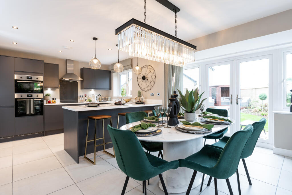 Additional image 11 of Whitford Road
Bromsgrove
B61 7ED