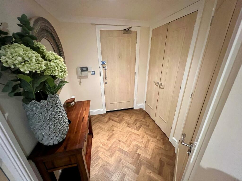 Additional image 5 of Tythe Barn Lane, Dicken Heath, Solihull