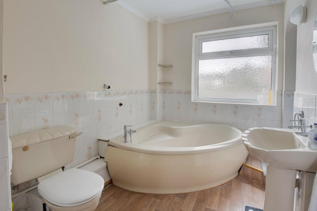 Additional image 14 of Willow Road, Bromsgrove, Worcestershire, B61