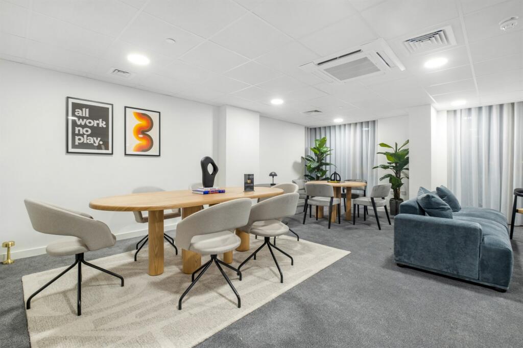 Additional image 21 of South Central, B5