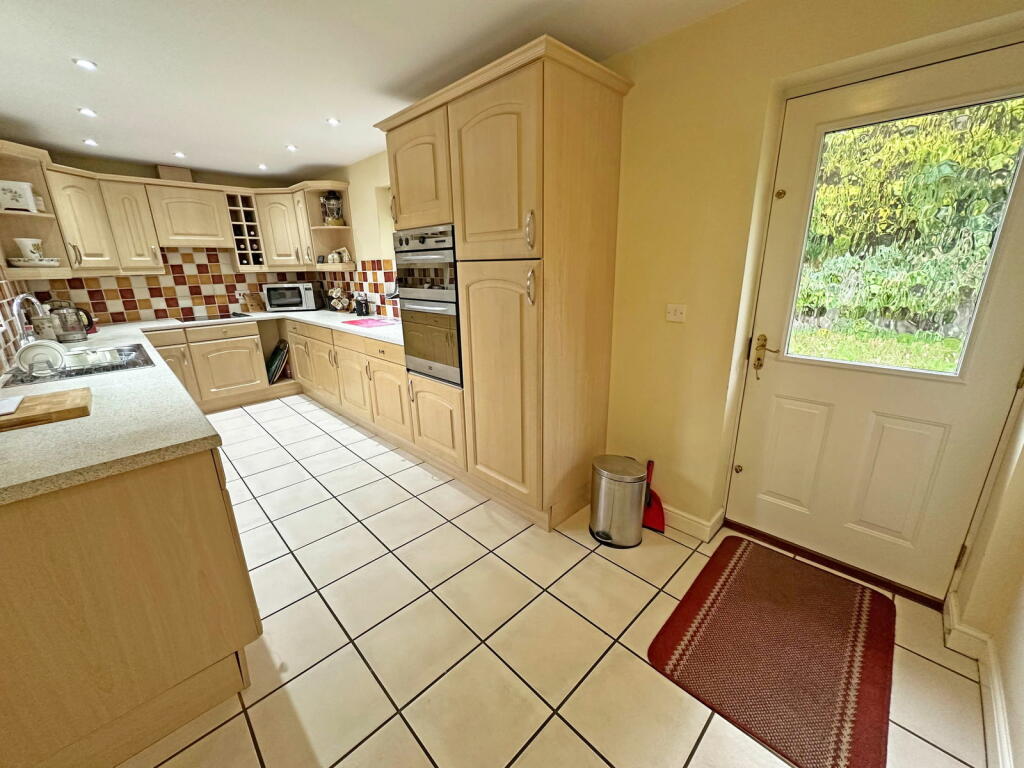 Additional image 10 of Rowbrook Close, Majors Green, Shirley, Solihull, B90 1EJ