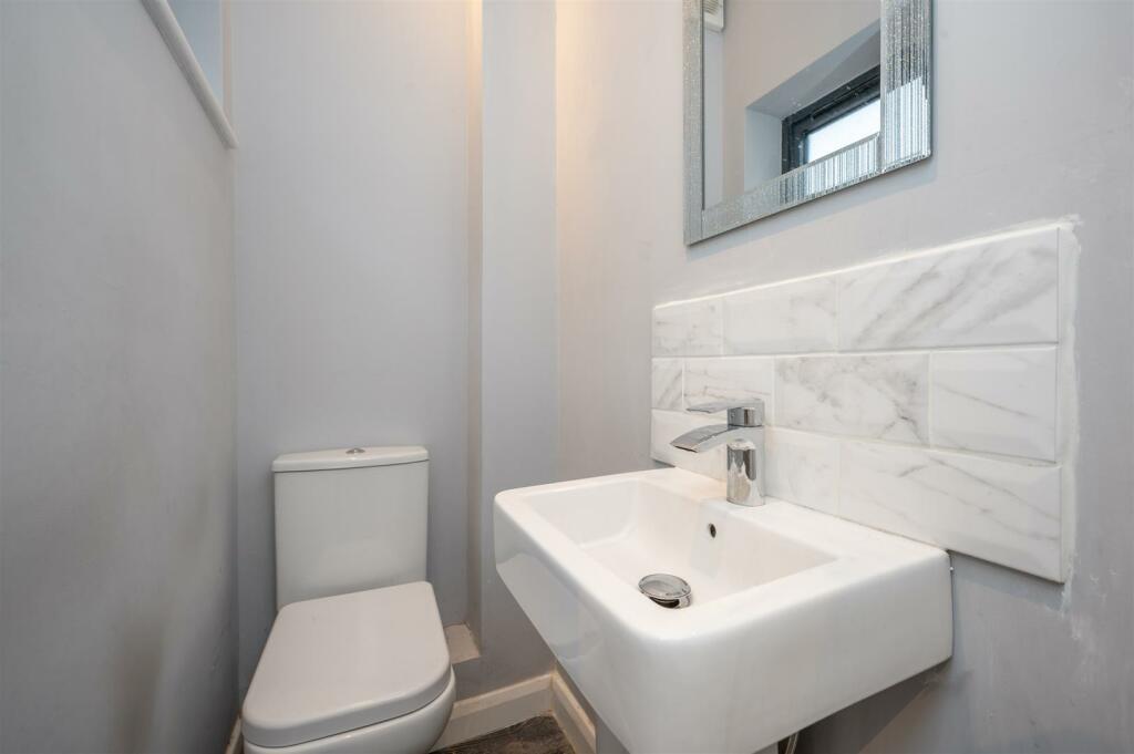 Additional image 7 of Malthouse Lane, Earlswood