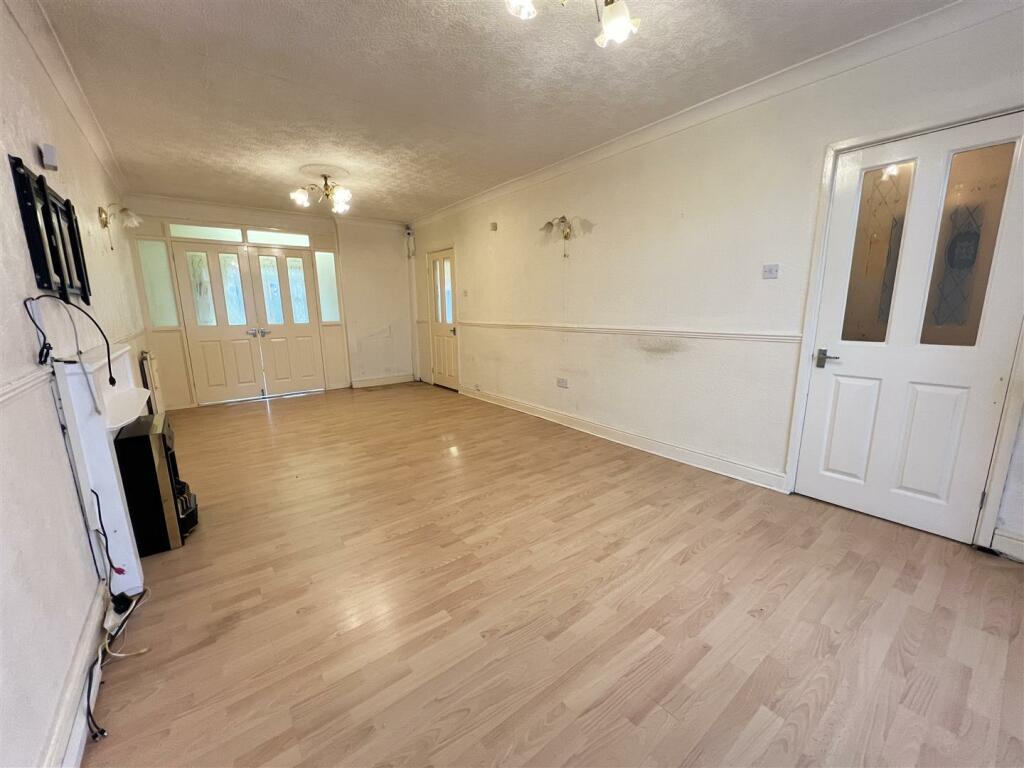 Additional image 38 of Yateley Avenue, Great Barr, Birmingham