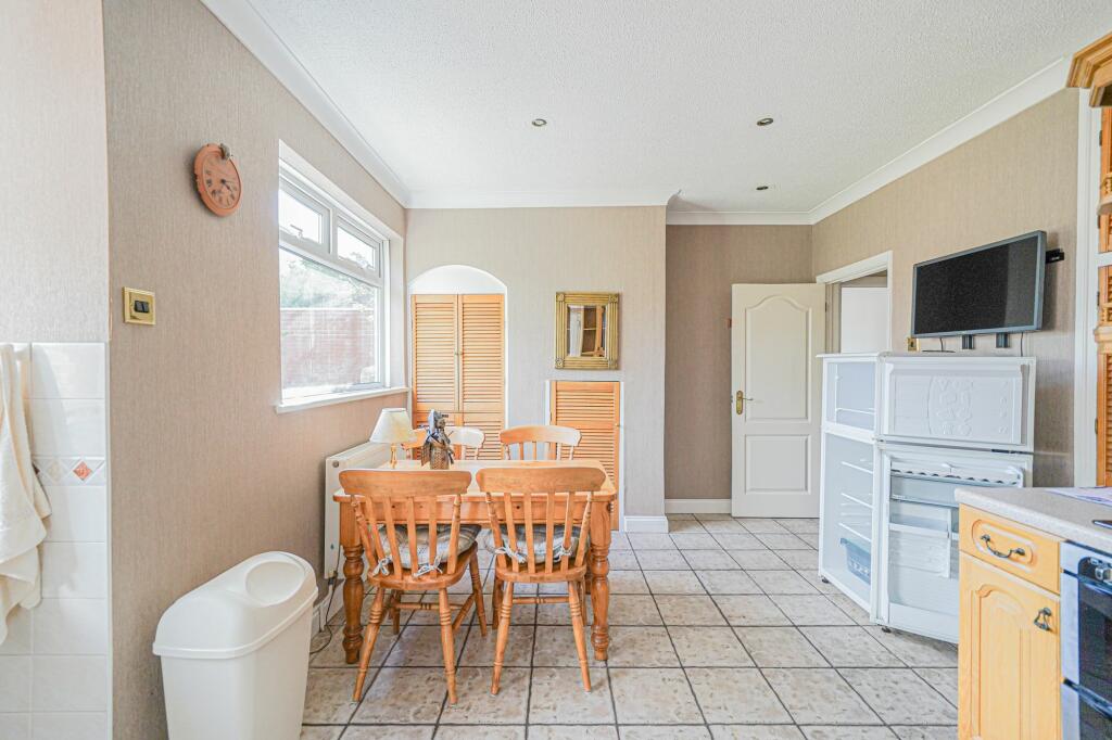 Additional image 8 of Wychwood Avenue, Knowle, B93