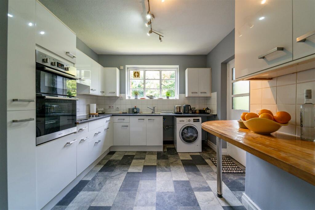 Additional image 12 of Viceroy Close, Edgbaston, Birmingham, B5