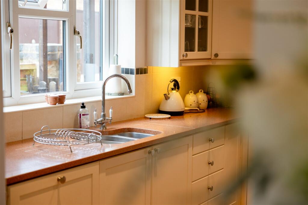 Additional image 8 of Beoley Court, Icknield Street, Beoley