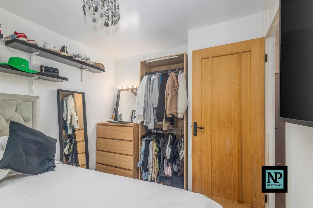 Additional image 16 of Foxglove, Amington, B77