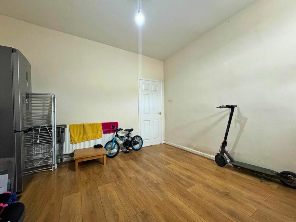 Additional image 9 of Burlington Road, West Bromwich, B70 6LE