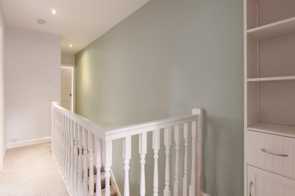 Additional image 17 of Chestnut Walk, Henley in Arden, Warwickshire, B95