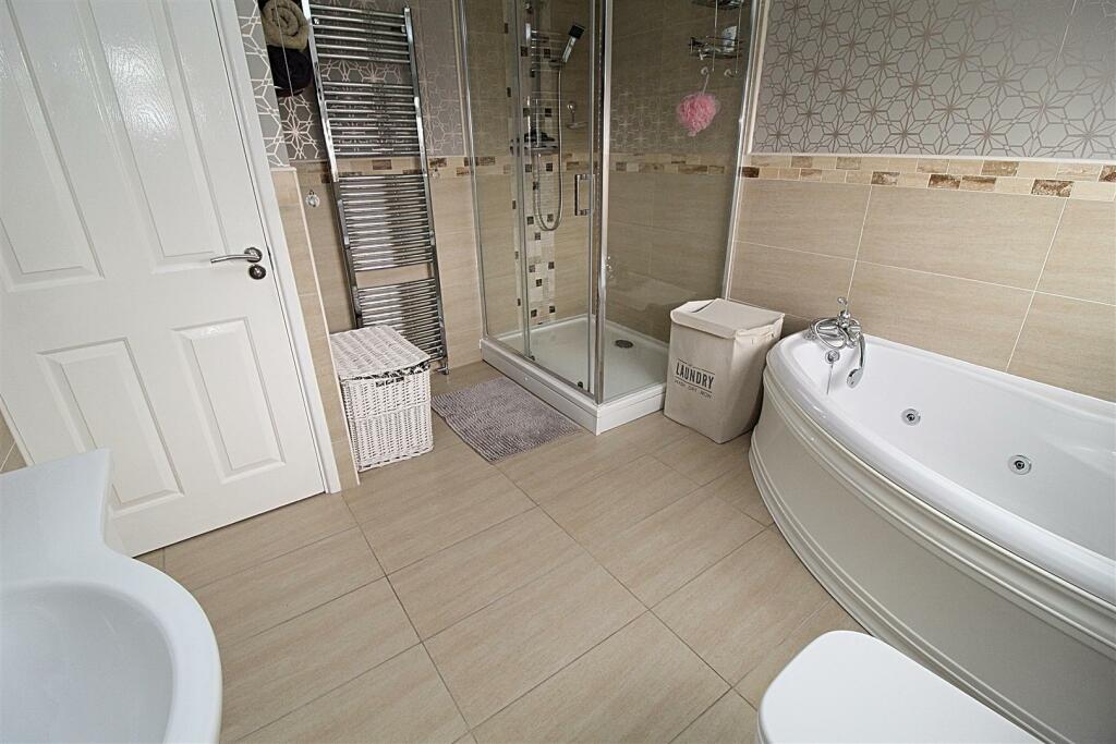 Additional image 25 of Park Hall Crescent, Castle Bromwich