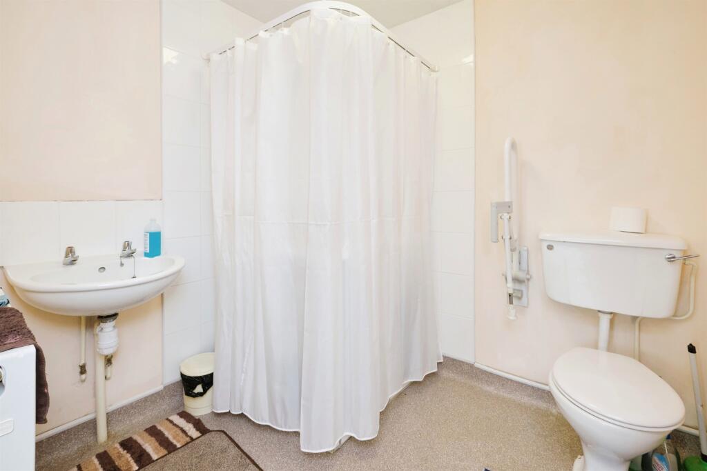 Additional image 10 of Walcot Drive, Birmingham