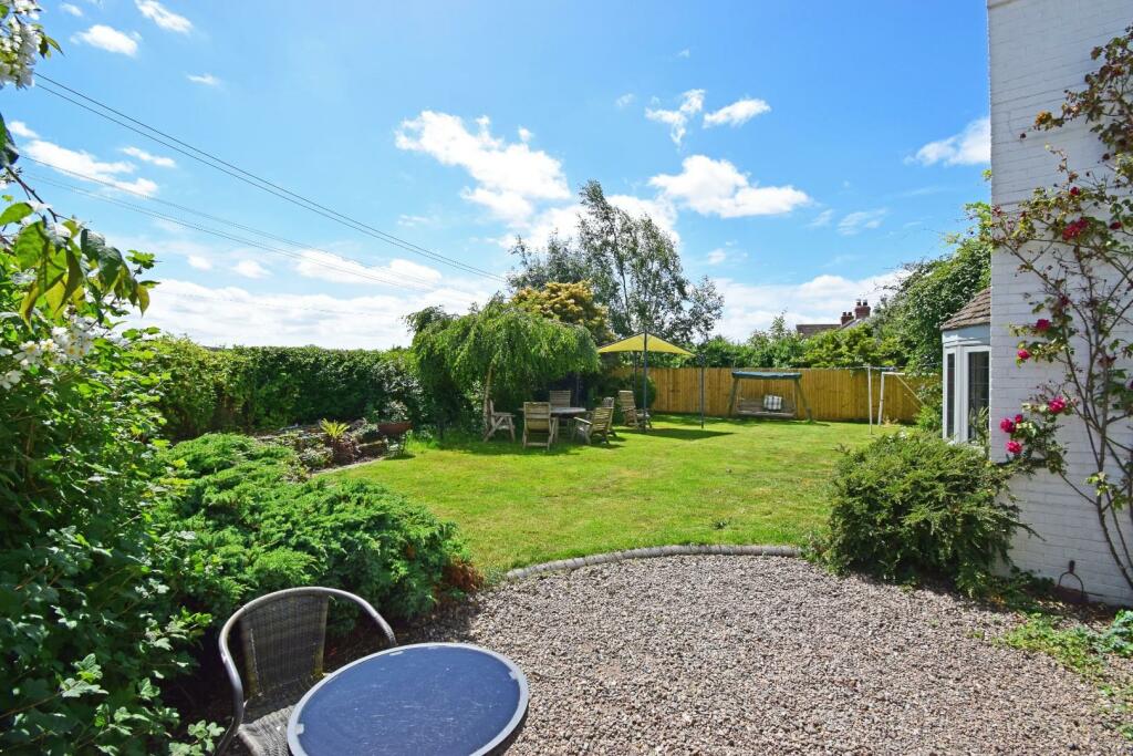 Additional image 20 of Meadow Cottage, Whitford Bridge Road, Stoke Pound, Worcestershire, B60 4HE