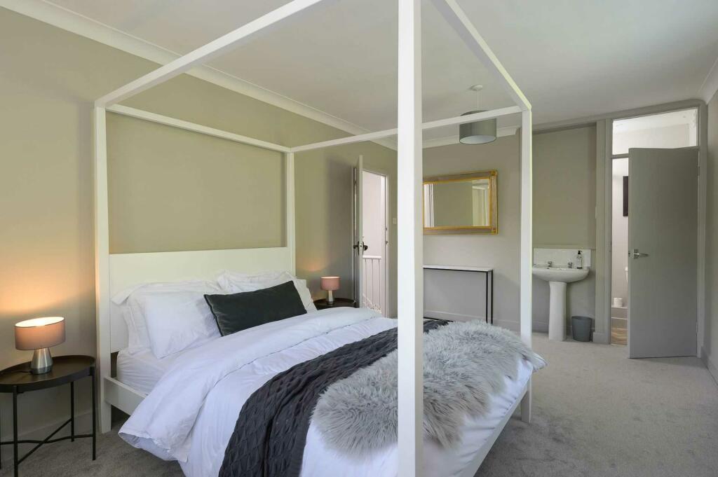 Additional image 17 of London Road West