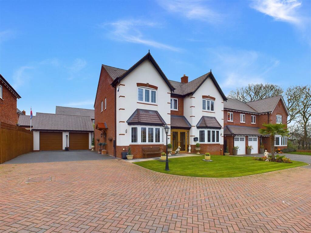 Cornflower Close, Tamworth