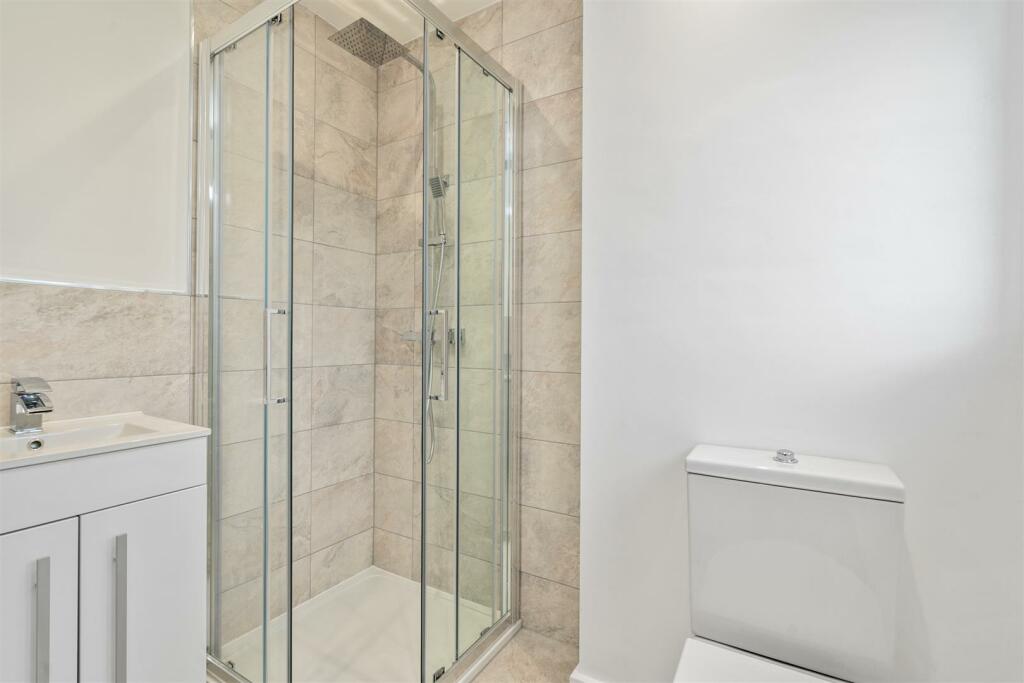 Additional image 10 of Lakeside View, Alcester Road, Wythall