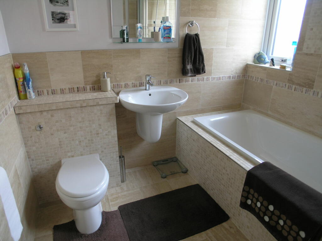 Additional image 7 of CRADLEY HEATH, High Haden Road