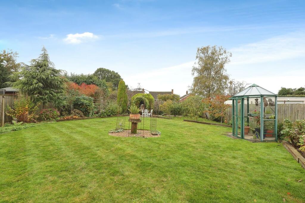 Additional image 21 of Whitehouse Common Road, Sutton Coldfield