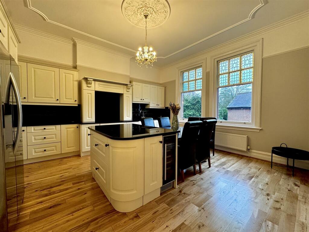 Additional image 11 of 125 Lichfield Road, Sutton Coldfield