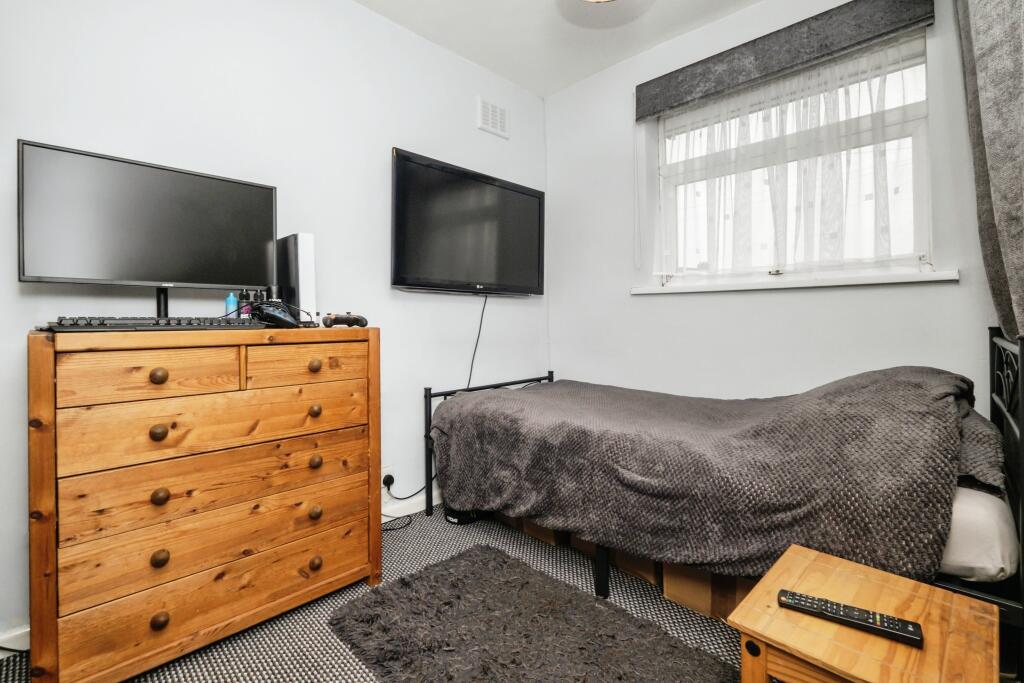 Additional image 18 of Farnworth Grove, Castle Bromwich, Birmingham, B36