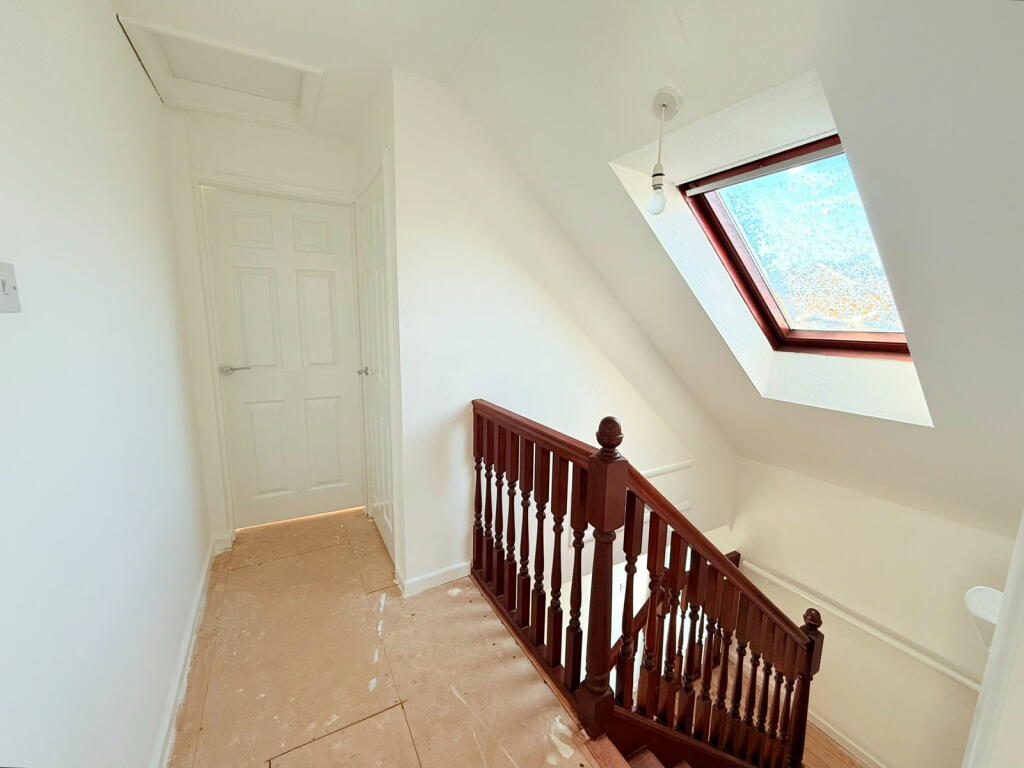 Additional image 12 of Gedney Close, Shirley