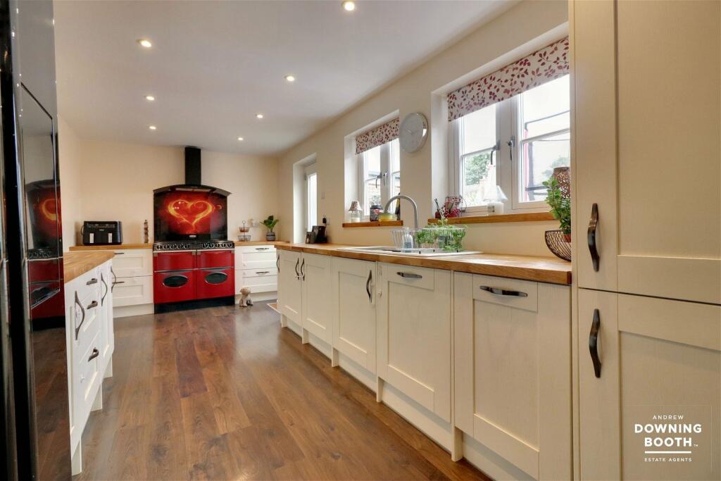 Additional image 2 of The Square, Elford, Tamworth