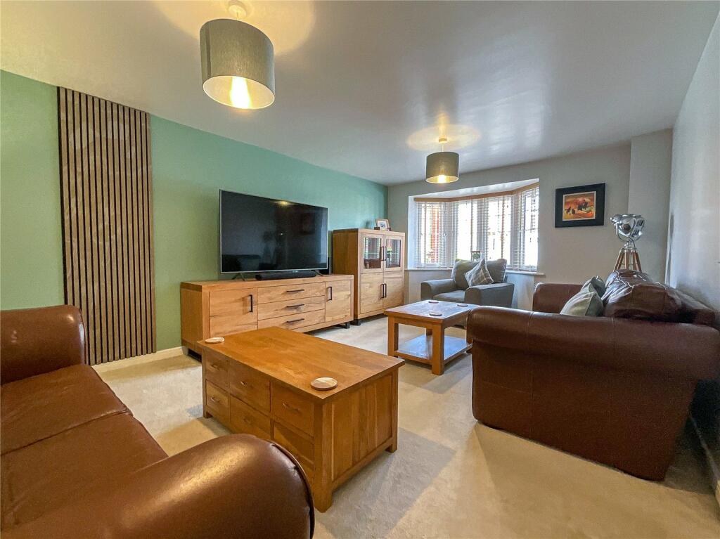 Additional image 38 of Meadow Way, Tamworth, Staffordshire, B79