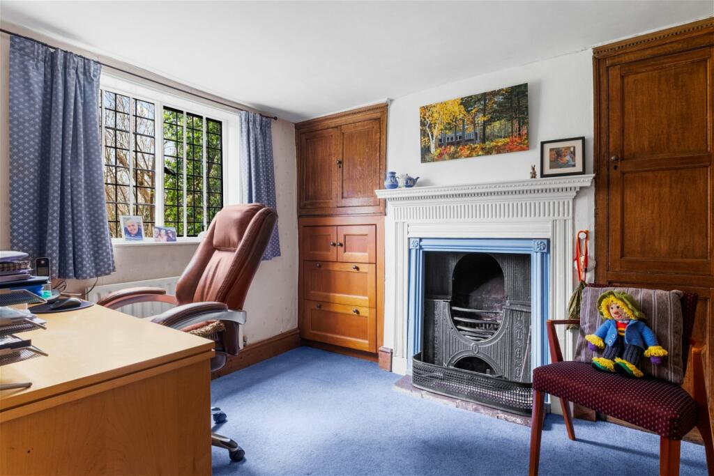 Additional image 8 of Yew Tree House, The Green, Amington, Tamworth, B77 4AD