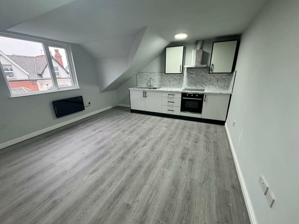 Additional image 22 of Bearwood Road, Smethwick, B66