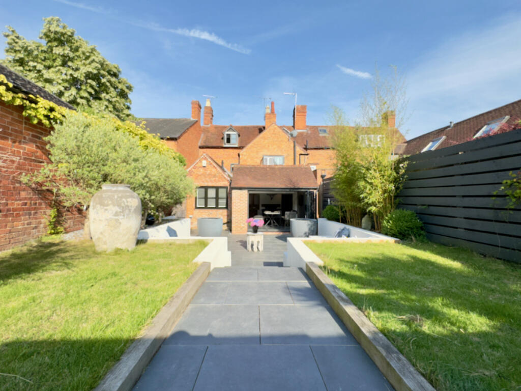 Additional image 4 of High Street, Henley-In-Arden, Warwickshire B95 5AG