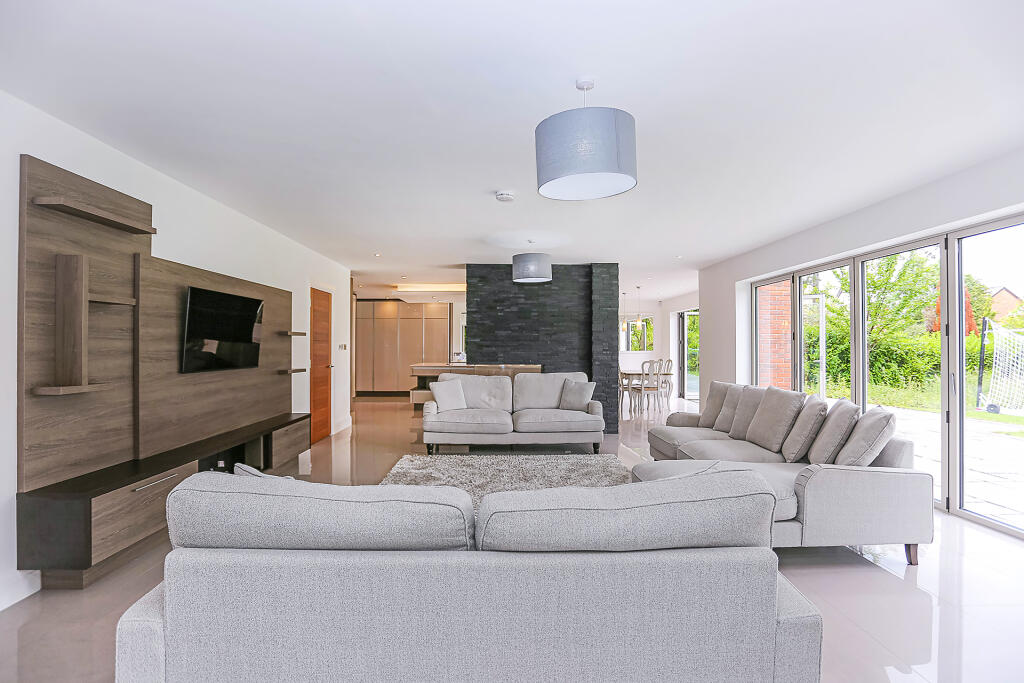 Additional image 13 of 21 The Crescent, Hampton-in-Arden, Solihull