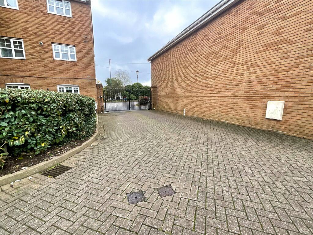 Additional image 17 of Foley Court, Streetly, Sutton Coldfield, West Midlands, B74