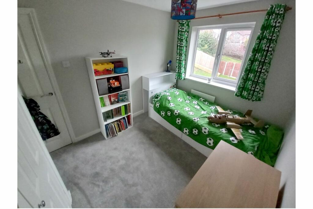 Additional image 20 of Field Close, Bromsgrove, B60