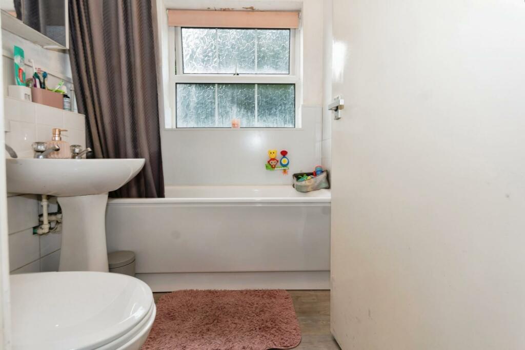 Additional image 15 of St. Lawrence Close, Knowle, Solihull