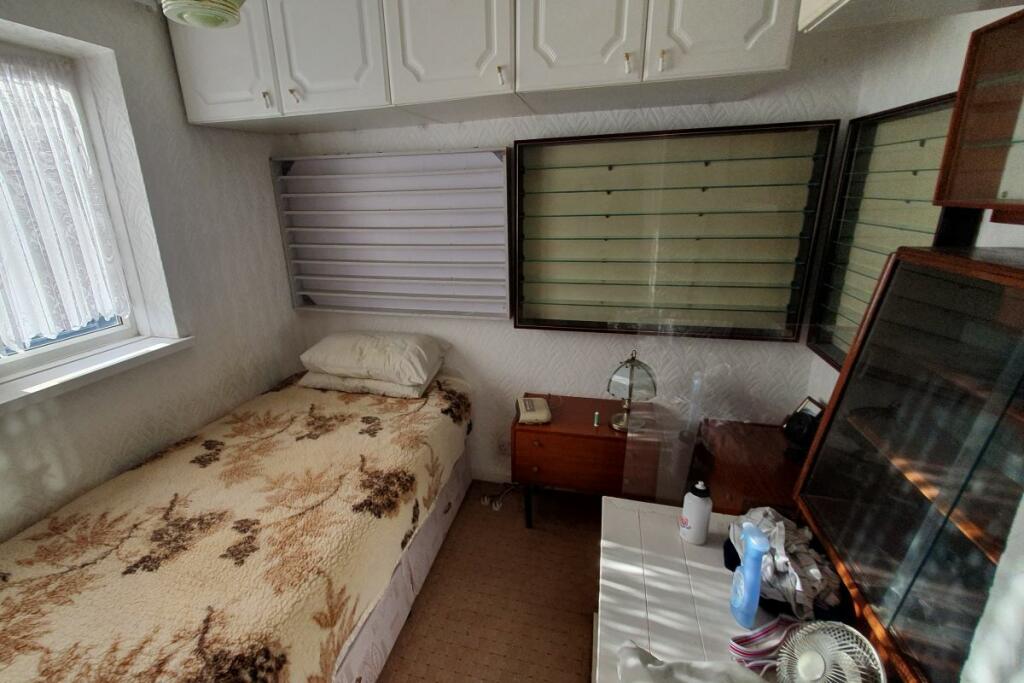 Additional image 18 of 77 Kelvin Way, West Bromwich, West Midlands, B70 7LE