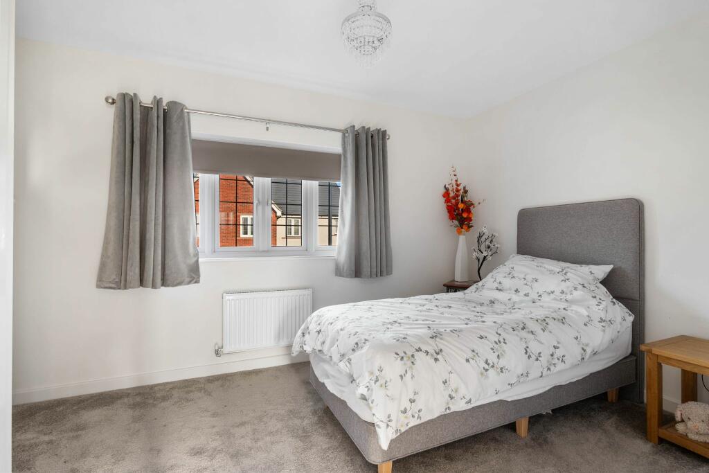 Additional image 8 of Payne Drive, Alcester, B49