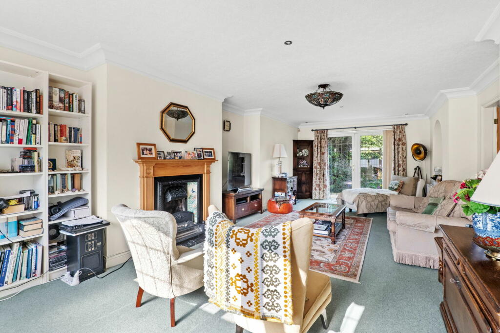 Additional image 5 of Evesham Road, Astwood Bank, Redditch, B96 6DT