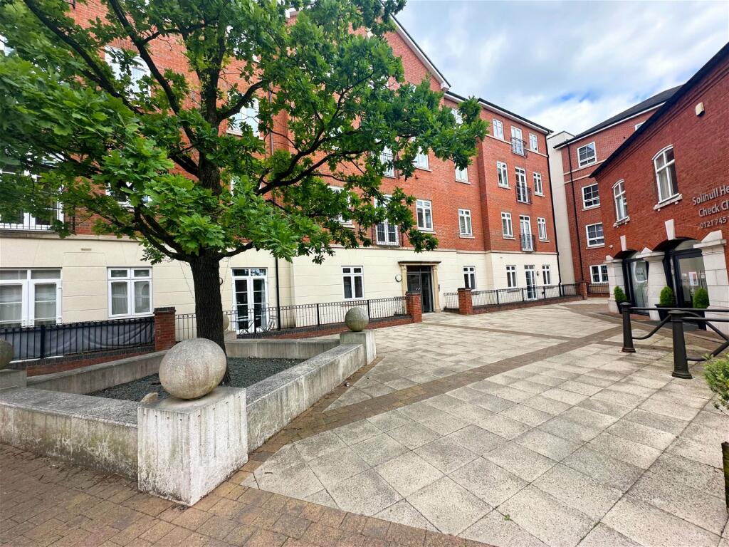 Additional image 4 of Waddesdon House, Gorcott Lane, Dickens Heath, B90 1GH