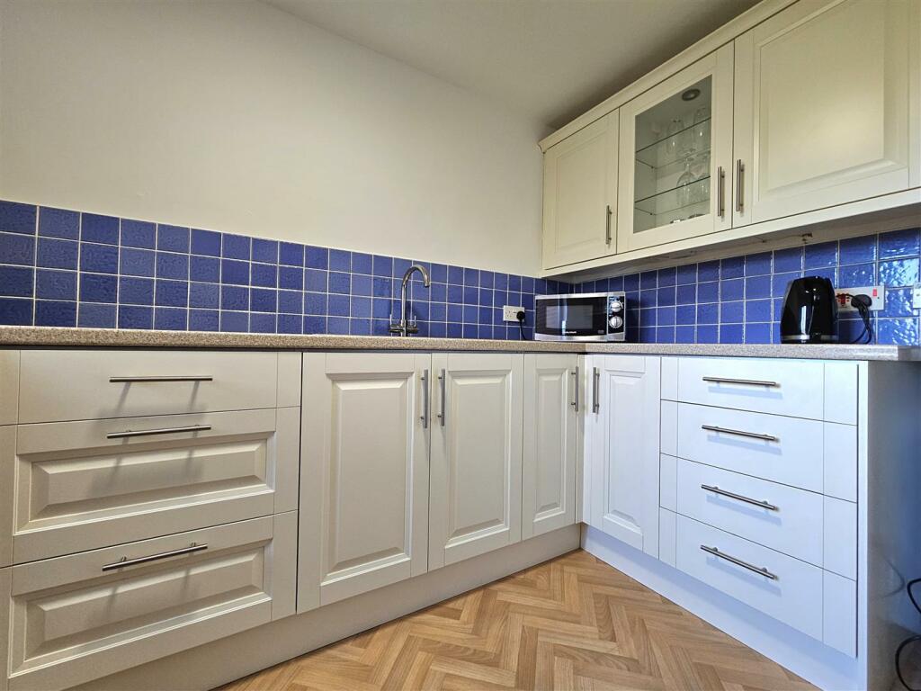 Additional image 4 of Fernleigh Court, Kelvedon Grove, Solihull