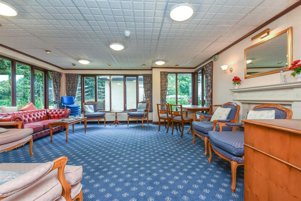 Additional image 12 of Chestnut Walk, Henley-In-Arden