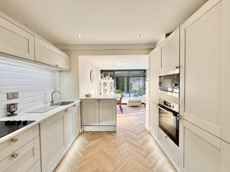 Additional image 4 of Bradgate Drive, Four Oaks, Sutton Coldfield, B74 4XG