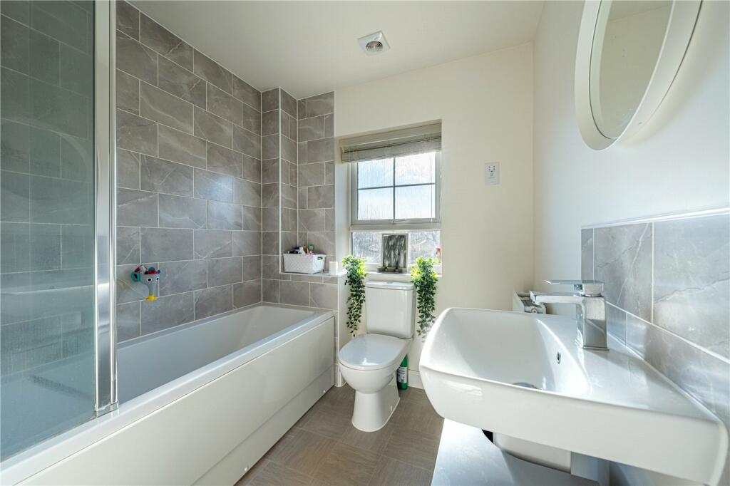 Additional image 19 of Bingley Avenue, Tamworth, Staffordshire, B78