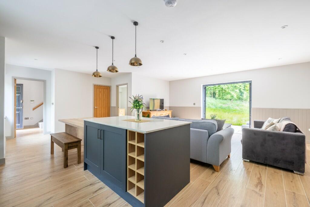 Additional image 15 of Sunny Hill, Bruton, Somerset, BA10 0NU