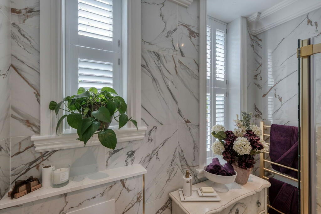 Additional image 11 of Barnsley Hall, Barnsley Hall Road, Bromsgrove, Worcestershire, B61 0TX