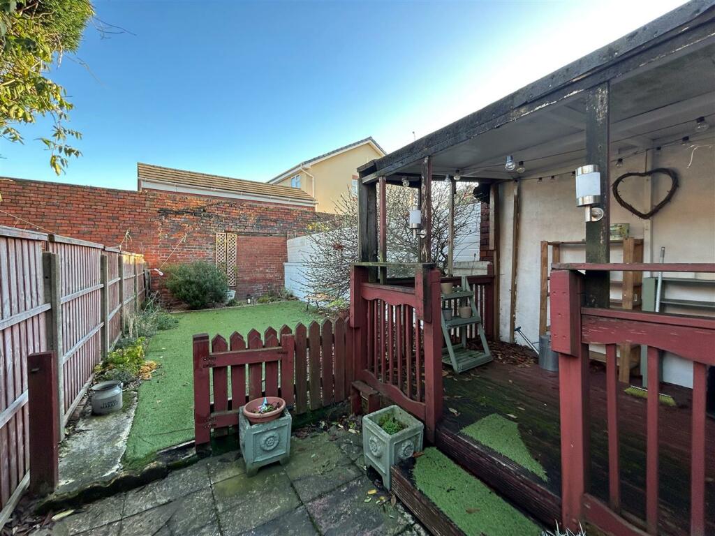Additional image 10 of Vicarage Road, Halesowen, West Midlands