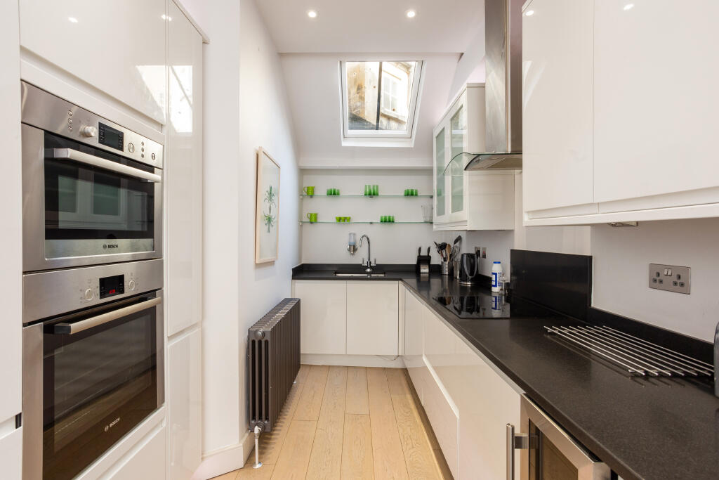 Additional image 16 of Monmouth Street, BATH, BA1